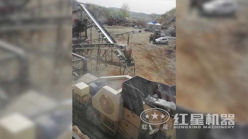 青石移动破碎站现。隽暇龋诵衅轿